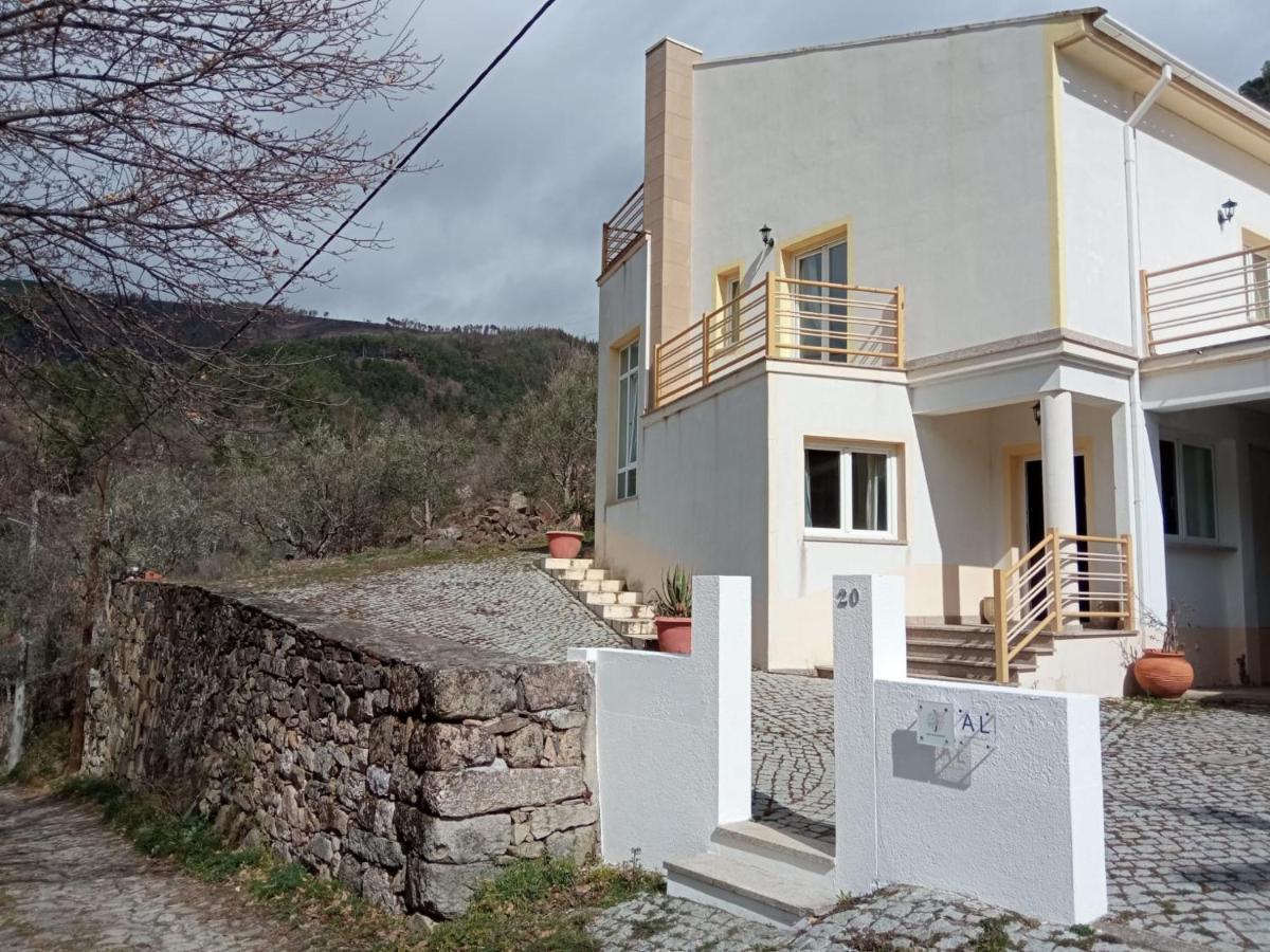 Casa Das Oliveiras - Manteigas Eksteriør bilde